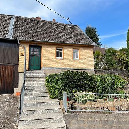 Landhaus inklusive Parkplatz Schotten Exterior foto
